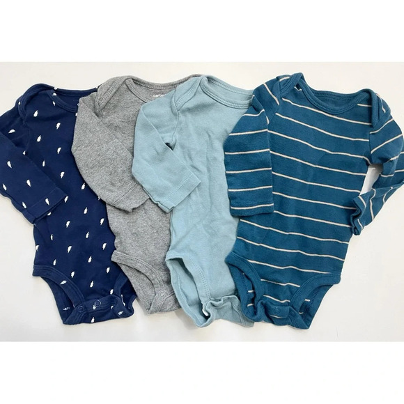 Carters • 4 Pack Baby Onesies Size 3 Months - Picture 1 of 4